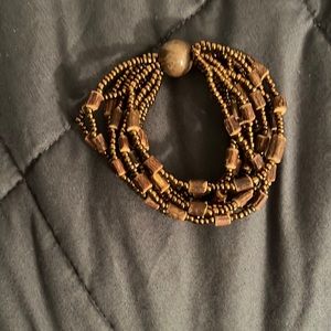 Stretchy beaded bracelet